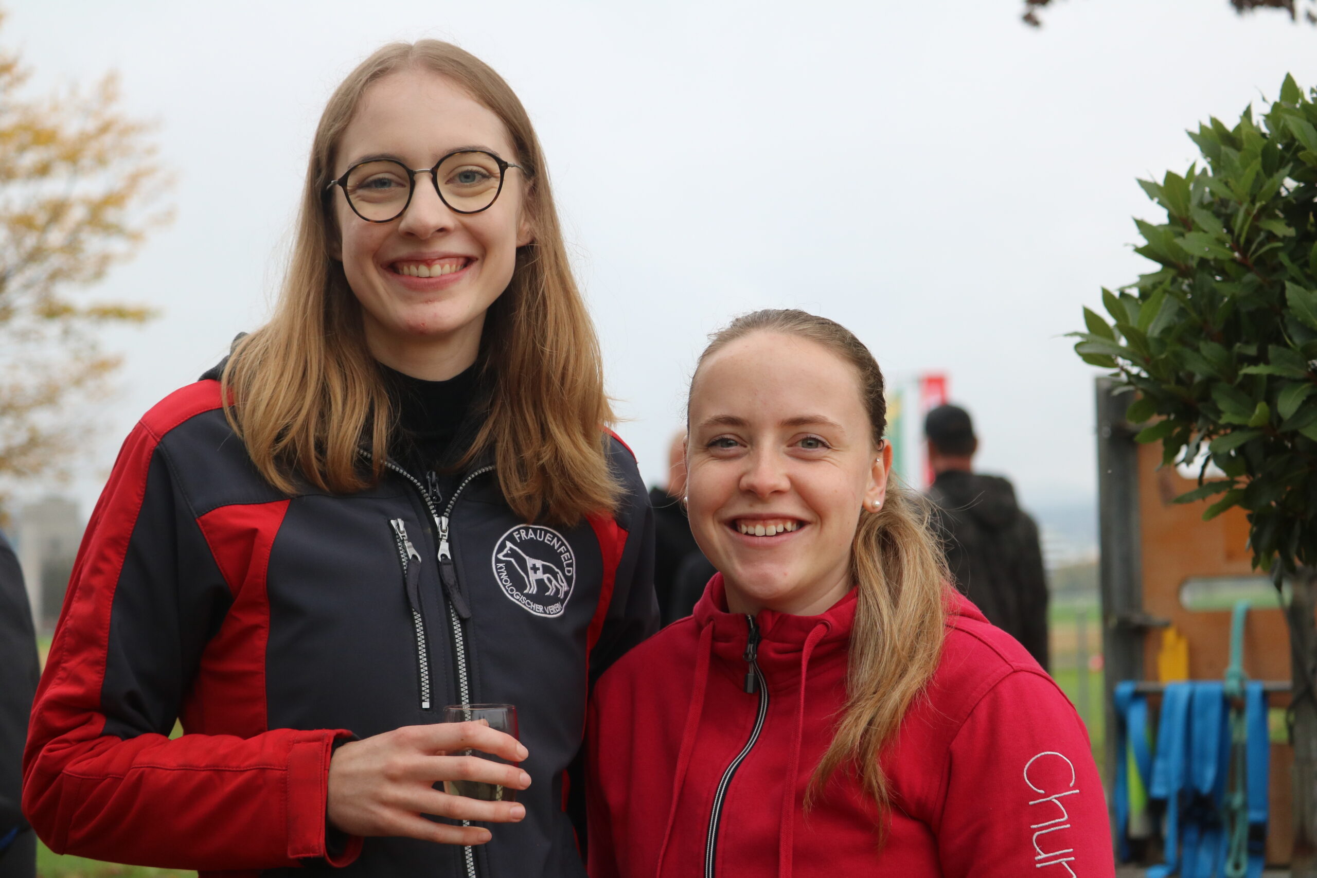 Zufriedene Organisatorinnen vom KV Frauenfeld: Jana-Elena Marti (links) und Pascale Meier.